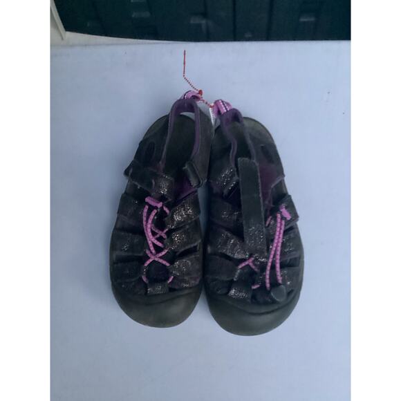 KEEN Newport H2 Girls Sports Sandals Black Purple Sparkle Water Hiking - Picture 1 of 6